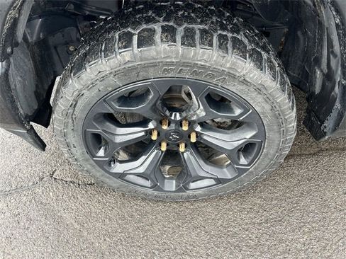 Used 2020 RAM 1500 Limited w/ Black Appearance Package image 12