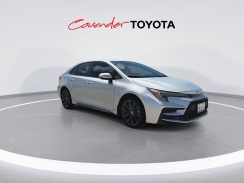Certified 2023 Toyota Corolla SE FWD image 2