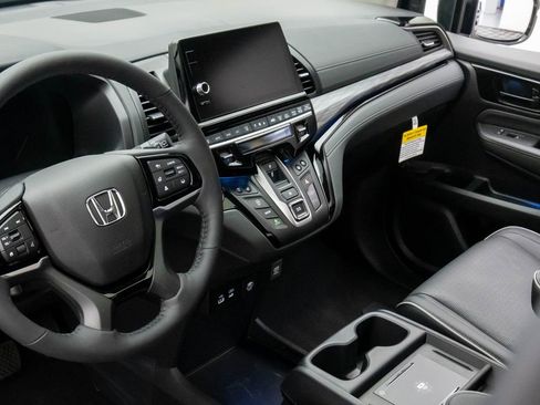 New 2026 Honda Odyssey Elite image 13