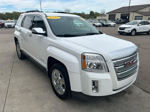 Used 2015 GMC Terrain SLE w/ Chrome Edition FWD image 3
