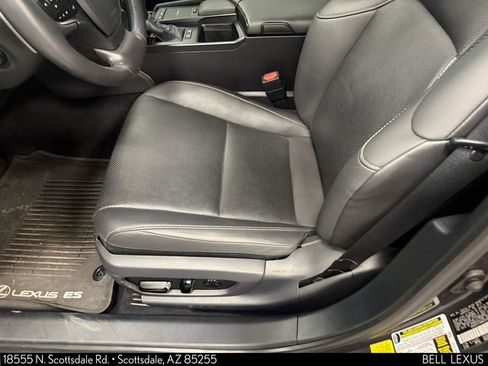 Used 2022 Lexus ES 300h w/ Premium Package image 13