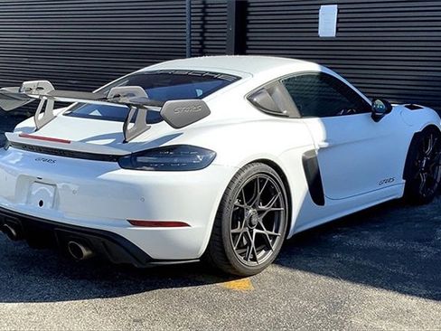 Used 2023 Porsche 718 Cayman GT4 RS image 10