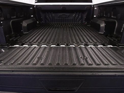 Used 2024 Chevrolet Silverado 2500 LT image 14