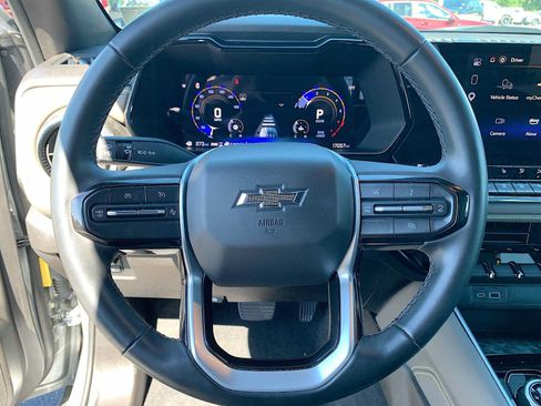Certified 2024 Chevrolet Colorado ZR2 AWD/4WD image 11