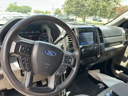 Used 2022 Ford F250 XLT w/ FX4 Off-Road Package AWD/4WD image 21