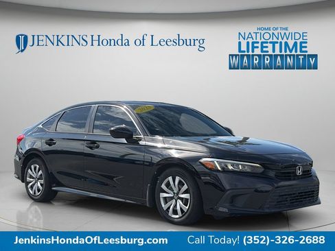 Used 2023 Honda Civic LX image 2