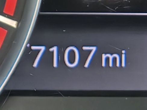 Used 2022 Nissan Frontier SV w/ Technology Package image 24