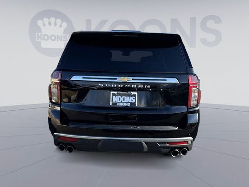 Used 2024 Chevrolet Suburban High Country image 5