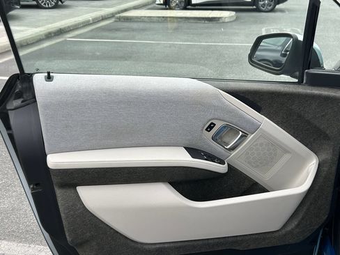 Used 2014 BMW i3 w/ Range Extender RWD image 11