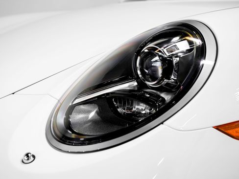 Used 2017 Porsche 911 Carrera 4S image 31