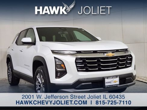 Used 2025 Chevrolet Equinox LT FWD image 1