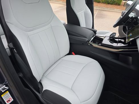 New 2026 Land Rover Range Rover Sport Dynamic SE image 10