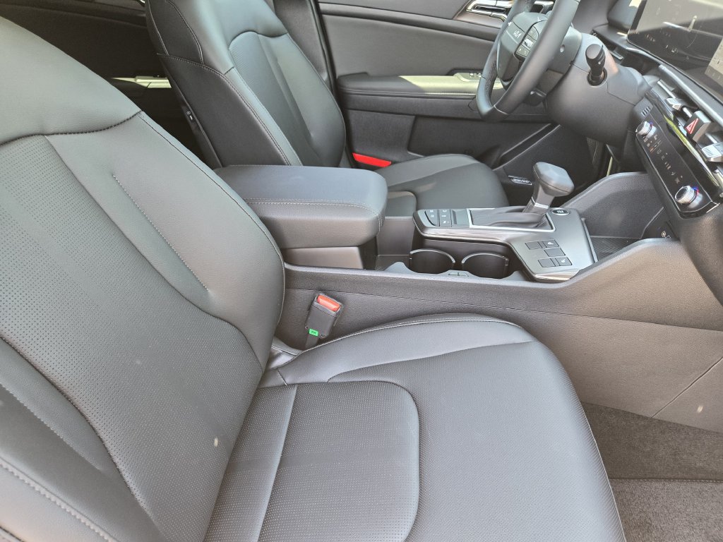 New 2026 Kia Sportage SX FWD image 12