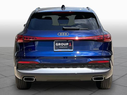 Used 2025 Audi Q5 Premium w/ Convenience Package AWD/4WD image 5