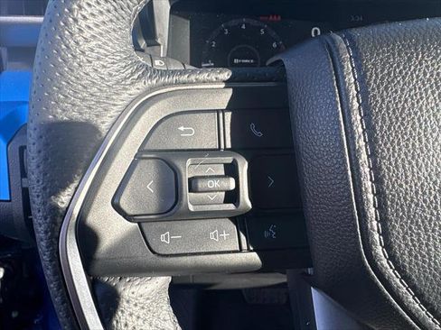 Certified 2025 Toyota Tacoma TRD Off-Road image 21