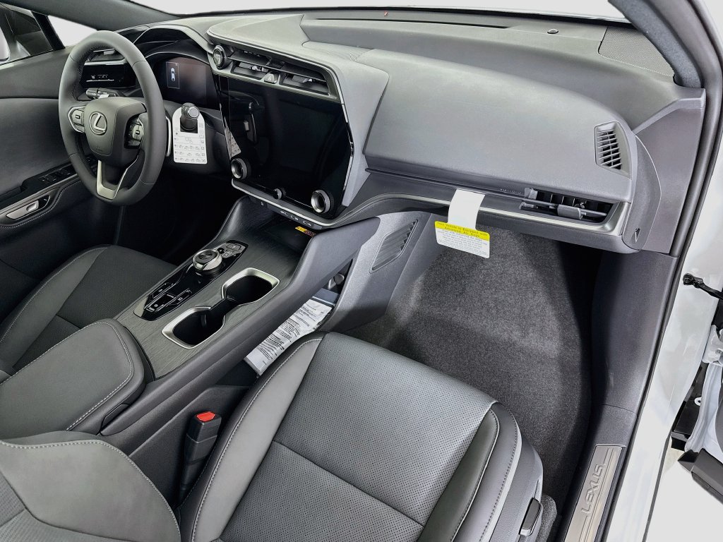 New 2026 Lexus RZ 350e 2WD w/ Accessory Package (Z1) image 18
