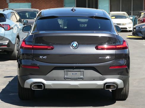 Used 2025 BMW X4 xDrive30i w/ Premium Package AWD/4WD image 4