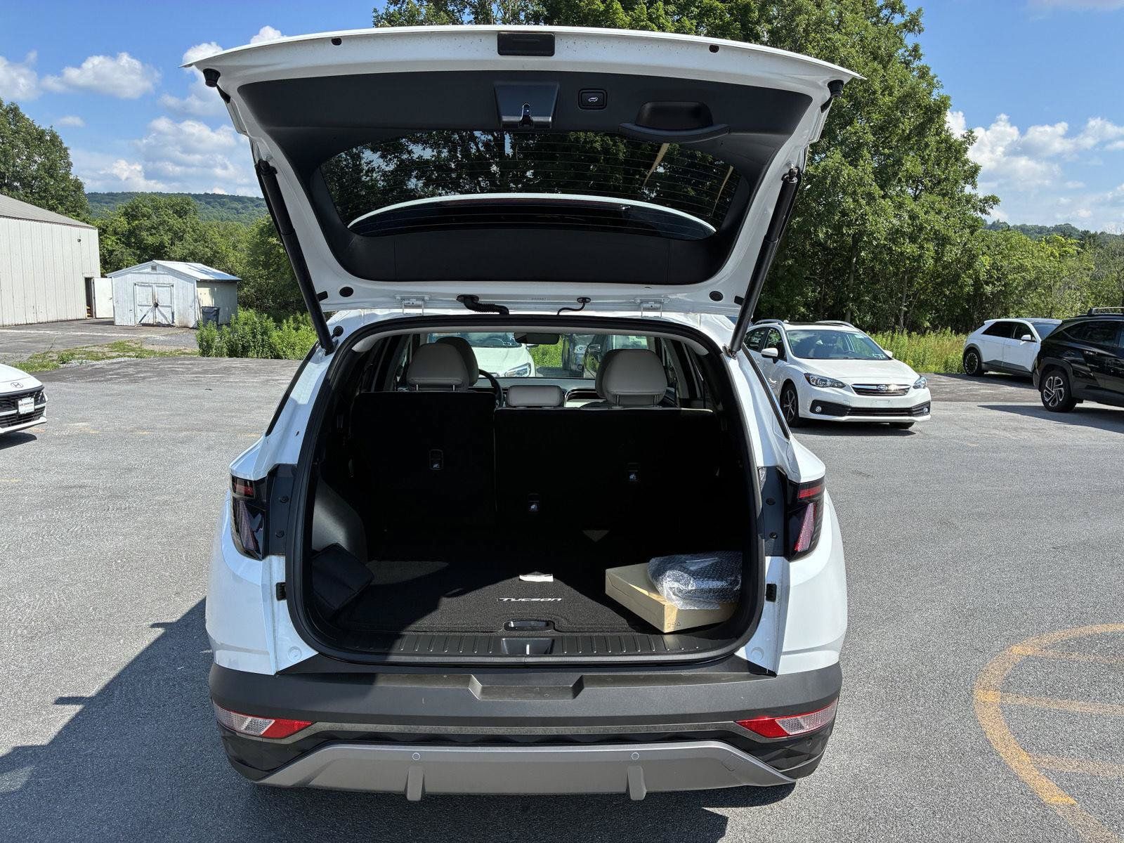 New 2024 Hyundai Tucson Limited AWD/4WD image 10