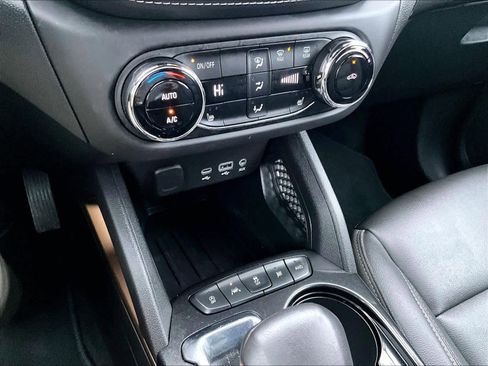 Used 2023 Chevrolet TrailBlazer ACTIV w/ Convenience Package image 25