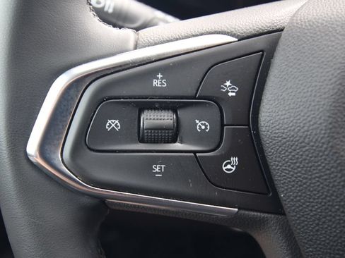 Used 2024 Chevrolet Trax LT w/ Driver Confidence Package FWD image 21