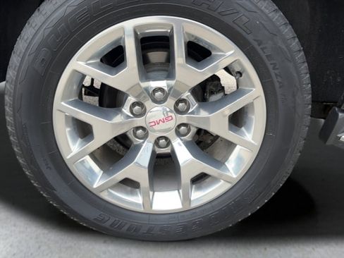 Used 2016 GMC Yukon SLT w/ Open Road Package AWD/4WD image 23