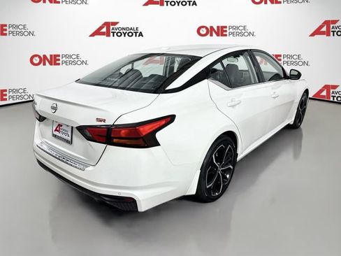 Used 2023 Nissan Altima 2.5 SR FWD image 7