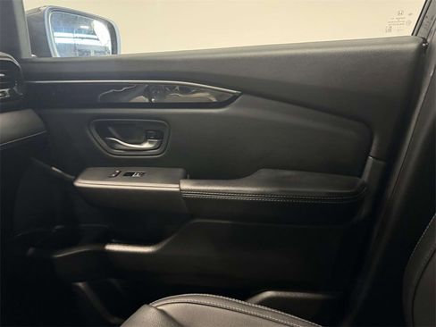 Used 2023 Honda Pilot EX-L image 32