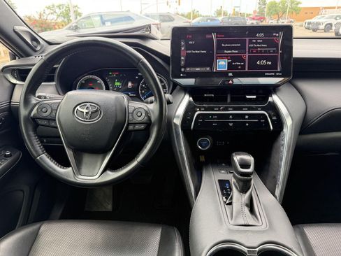 Used 2021 Toyota Venza XLE w/ Softex Package AWD/4WD image 25