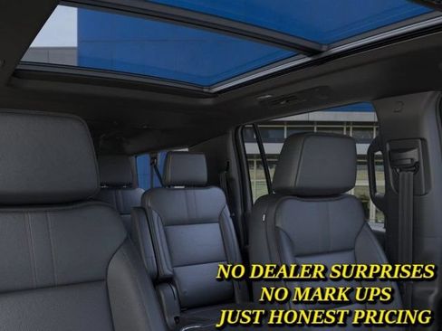 New 2026 Chevrolet Suburban RST w/ Comfort Package RWD image 24