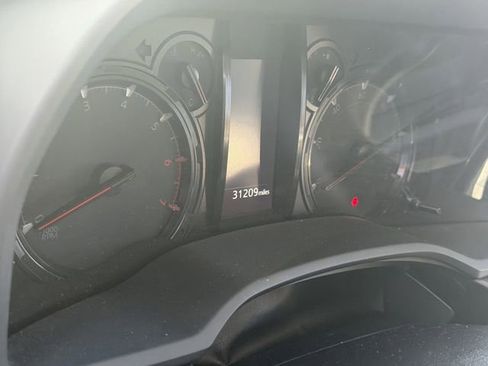 Used 2023 Toyota 4Runner SR5 Premium w/ Moonroof Package image 9