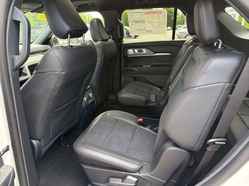 New 2026 Ford Explorer ST AWD/4WD image 7