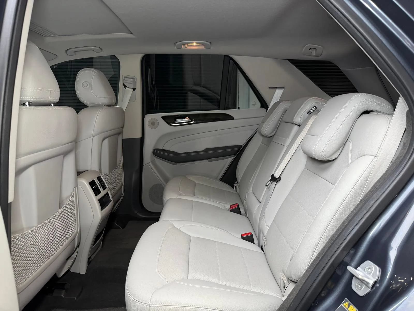 Used 2015 Mercedes-Benz ML 350 4MATIC w/ Premium 1 Package image 19