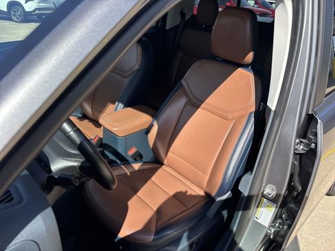 Used 2022 Ford Maverick Lariat w/ Lariat Luxury Package image 22