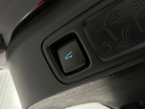 Used 2019 Ford Expedition Max Platinum image 41