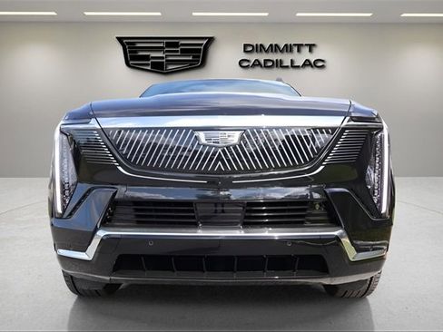 New 2025 Cadillac Escalade IQ Luxury 2 image 8