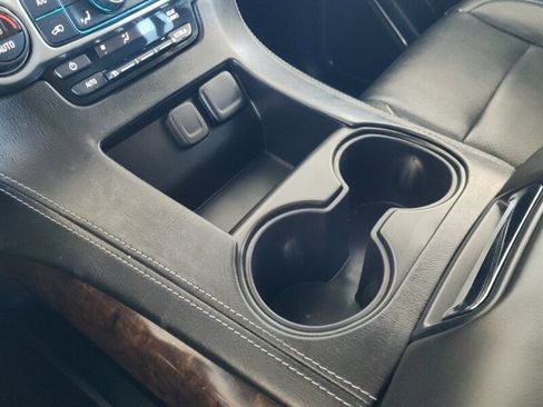 Used 2019 Chevrolet Tahoe LS image 41