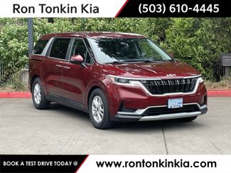 Used 2022 Kia Carnival LX video 1