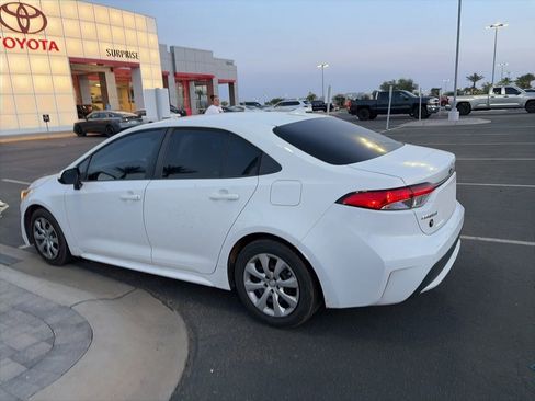 Used 2020 Toyota Corolla LE image 8