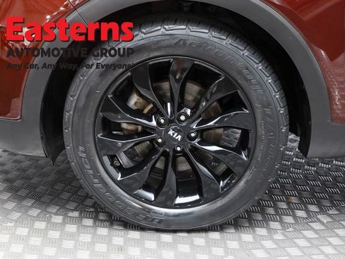 Used 2020 Kia Sorento EX image 33