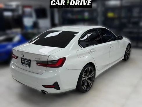 Used 2022 BMW 330i Sedan w/ Driving Assistance Package image 4