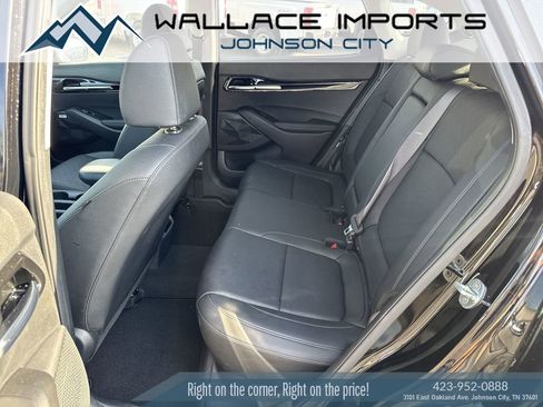 Used 2023 Kia Seltos SX image 25