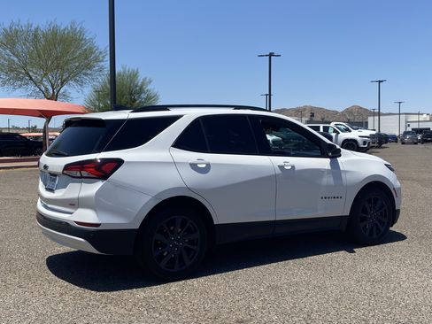 Used 2022 Chevrolet Equinox RS FWD image 5
