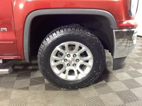 Used 2018 GMC Sierra 1500 SLE w/ Suspension Package, Off-Road AWD/4WD image 7