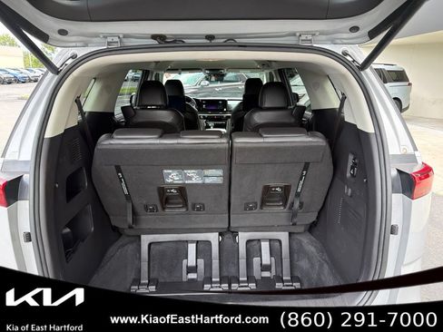 Used 2022 Kia Carnival SX FWD image 16