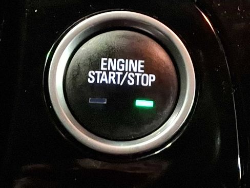 Used 2019 Buick Encore Essence w/ Experience Buick Package image 23