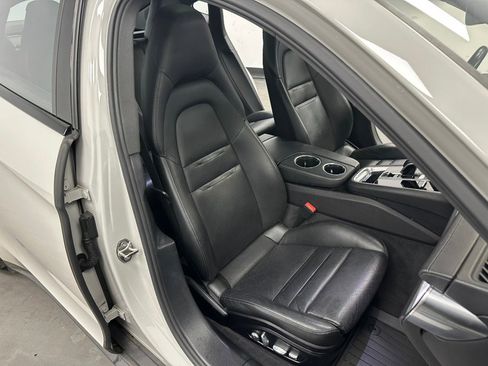 Used 2018 Porsche Panamera 4S image 44