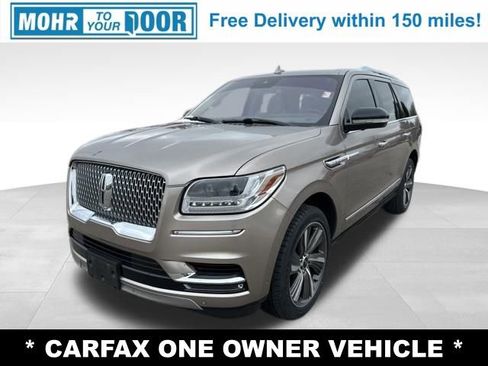 Used 2019 Lincoln Navigator Reserve image 1