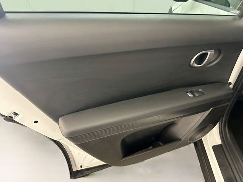 Used 2024 Hyundai Ioniq 5 SE AWD/4WD image 27