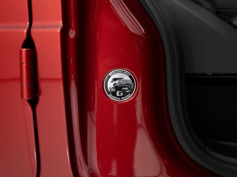 Used 2024 Mercedes-Benz G 63 AMG 4MATIC image 37