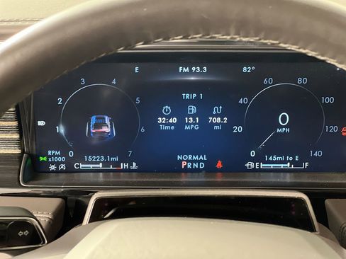 Used 2024 Lincoln Navigator Black Label image 20